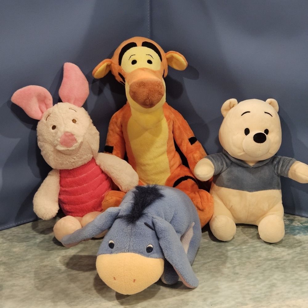 Disney Winnie The Pooh Plush Bundle Baby Pooh Piglet Tigger Eeyore Rattle